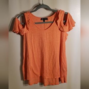 Cutout short sleeve top XS